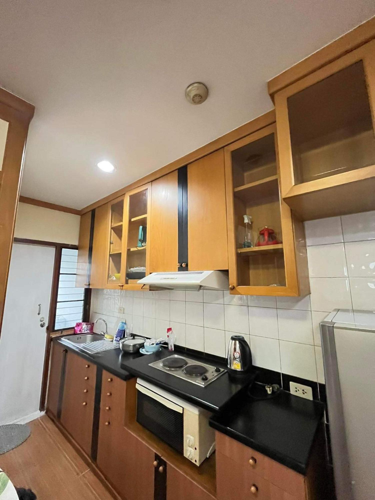 Grand Diamond Condo Suites Bangkok Exteriör bild